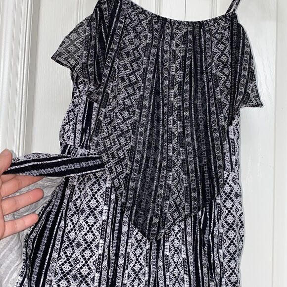 BCBGeneration Black & White Handkerchief Romper - Picture 3 of 5